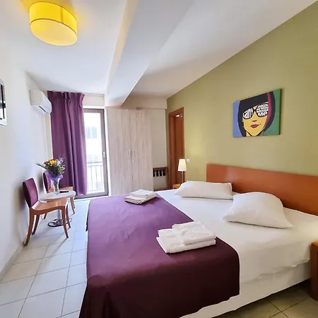 Cochet Mamaia Nord 3*